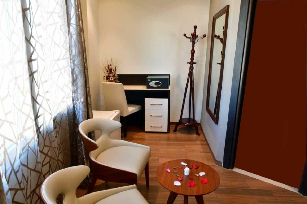 Ikram El Dhayf Hotel Algír Kültér fotó
